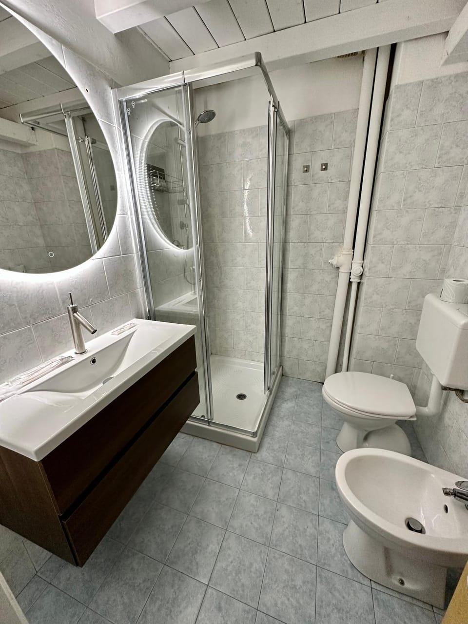 Shower, Toilet, Bathroom, bidet