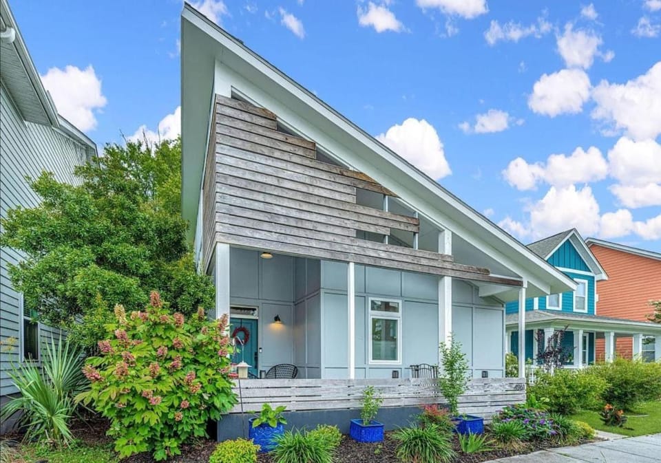 The Polygon, Park Circle, Pet Friendly House in North Charleston