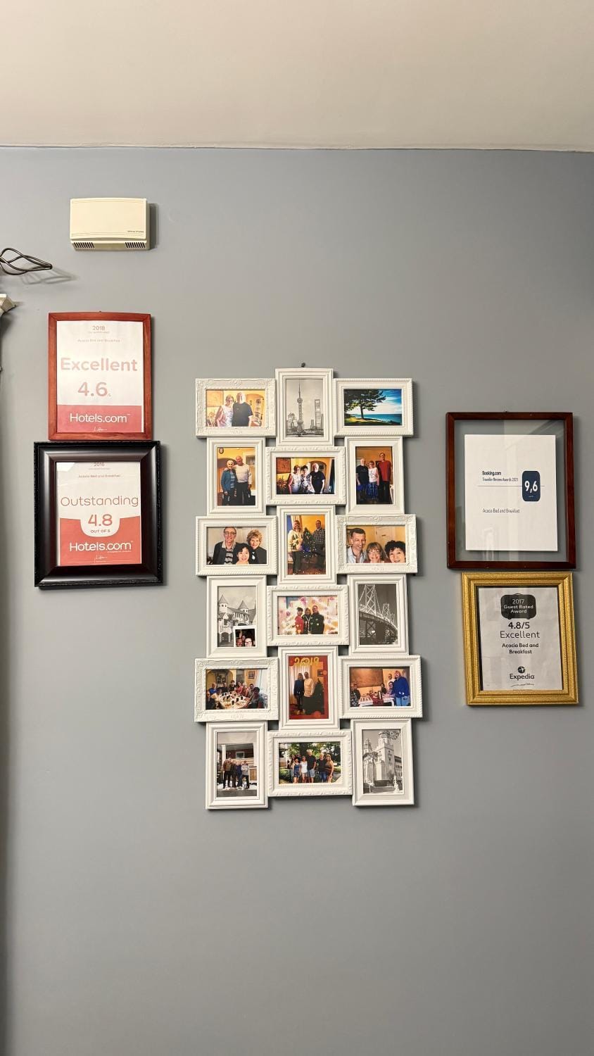 Two bedrooms unit with jacuzzi and great view House in Niagara Falls