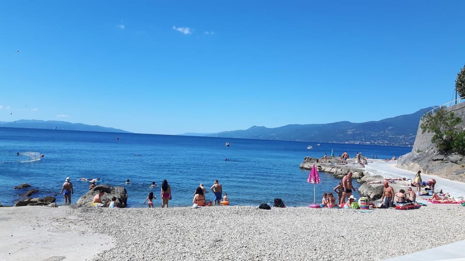 Apartman uz more Apartment in Rijeka