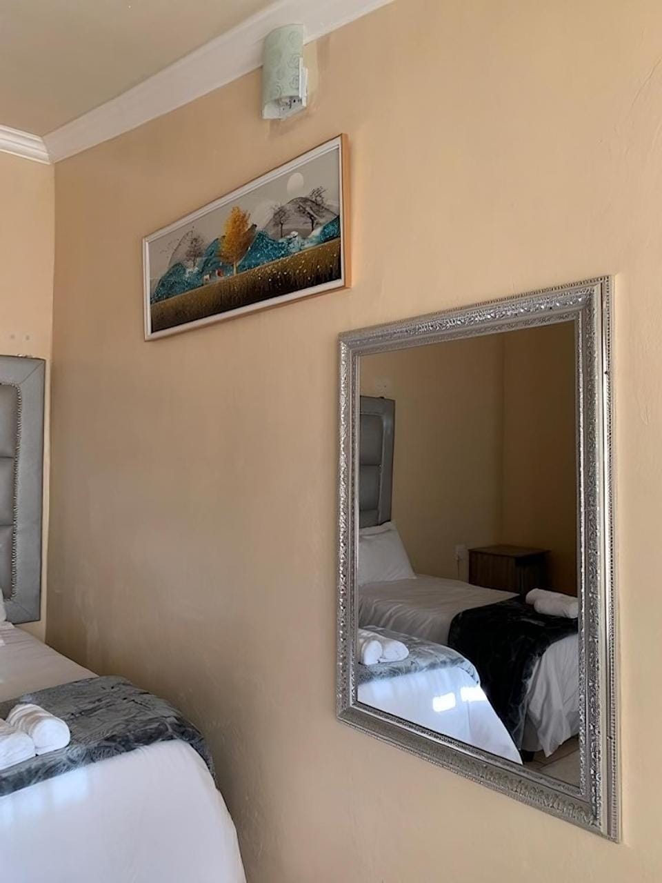Mudix Royal Palace Guest Lodge Bed and Breakfast in Zimbabwe
