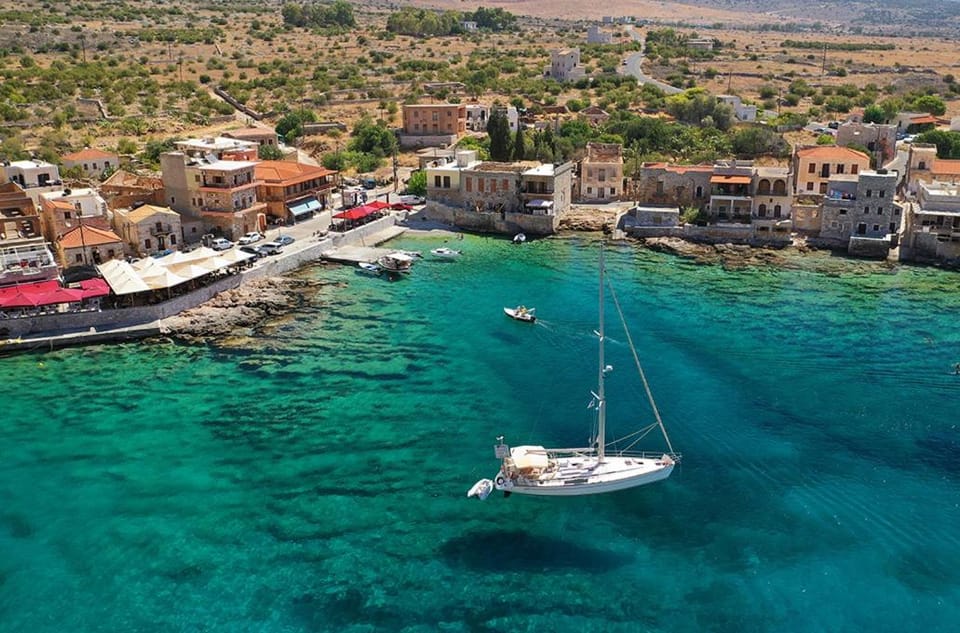 Βουνό και Θάλασσα Apartment in Peloponnese Region