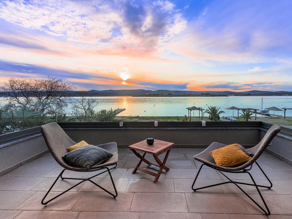 Balcony/Terrace, Other