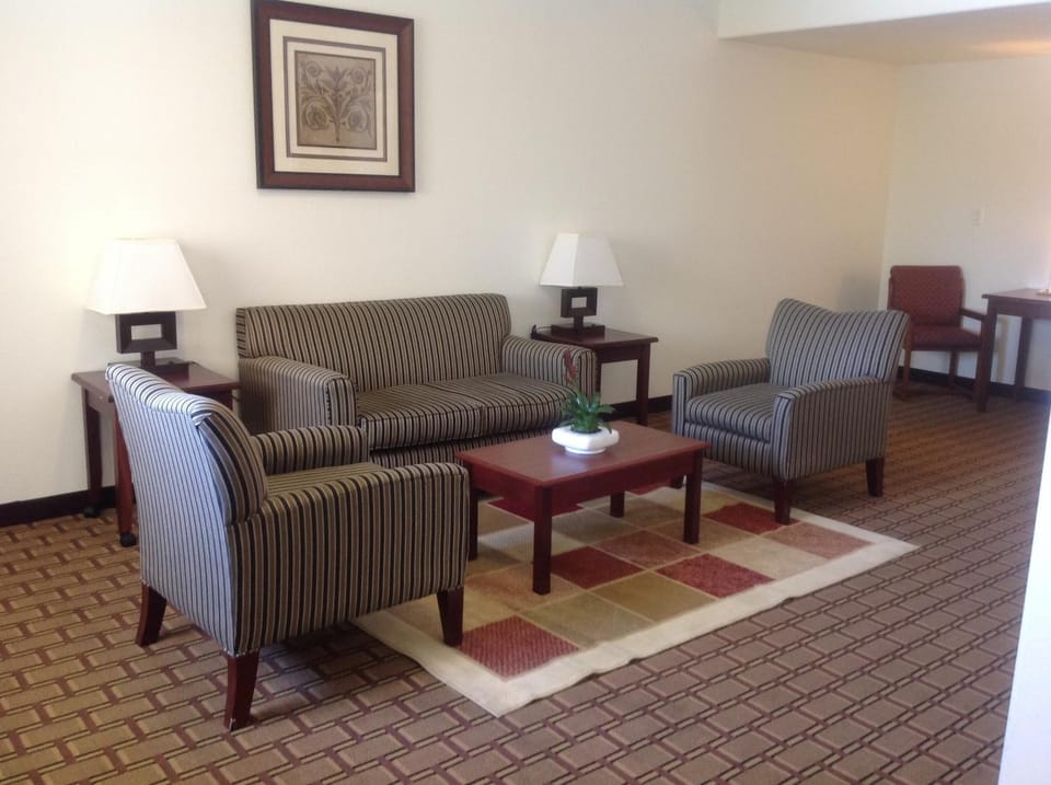 Food and drinks, Seating area