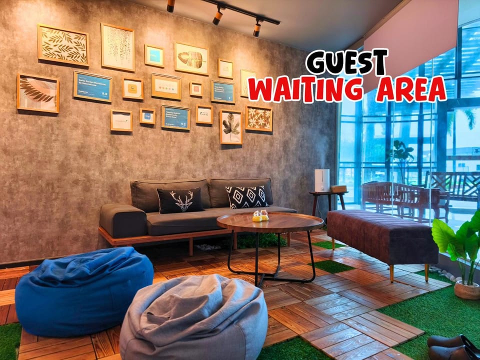 Lobby or reception, Seating area
