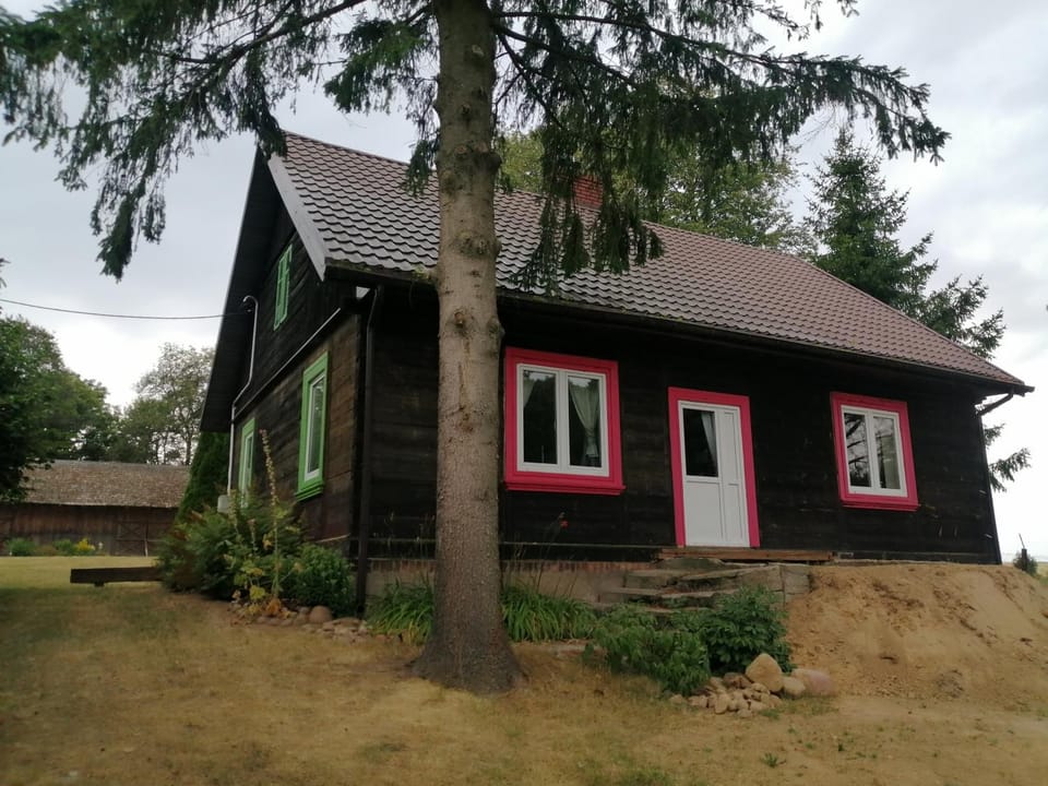 Property building, Day, Garden, Garden view