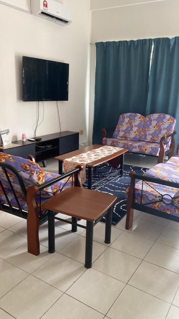 Bahanis Homestay Suci Bandar Ainsdale, Seremban Apartment in Negeri Sembilan, Malaysia