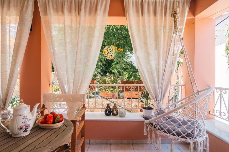Seating area, Garden view