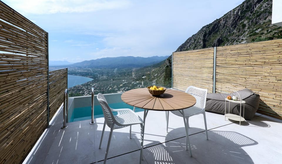 Day, View (from property/room), Balcony/Terrace, Mountain view, Pool view, Swimming pool