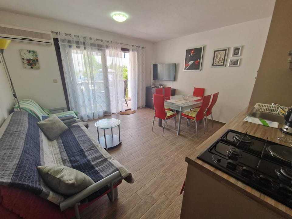 Apartment BONY Apartment in Lika-Senj County