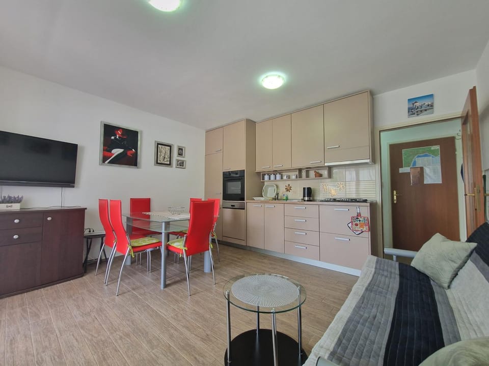 Apartment BONY Apartment in Lika-Senj County