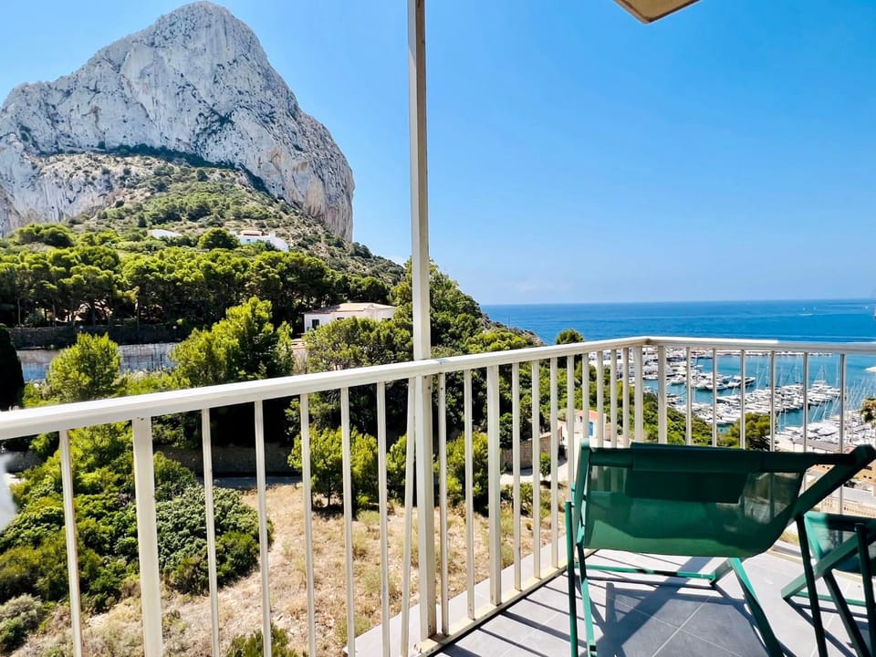 Nearby landmark, View (from property/room), Balcony/Terrace, Balcony/Terrace, Sea view