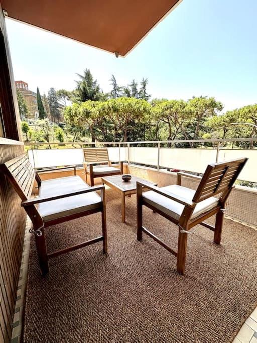 Patio, View (from property/room), Balcony/Terrace