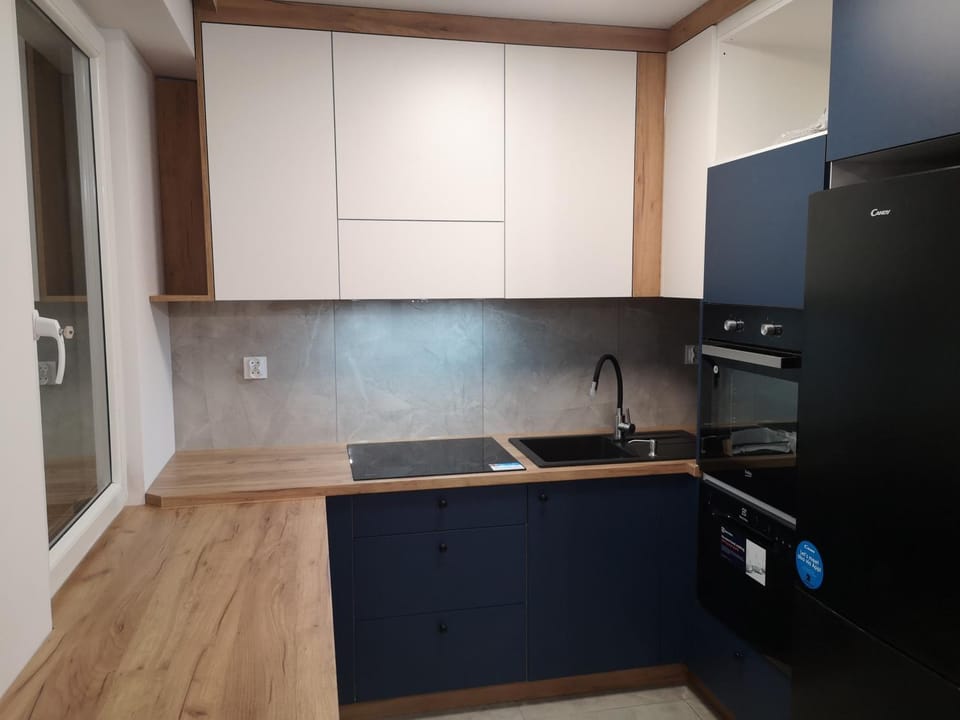 Kitchen or kitchenette, dishwasher, pet friendly, stove
