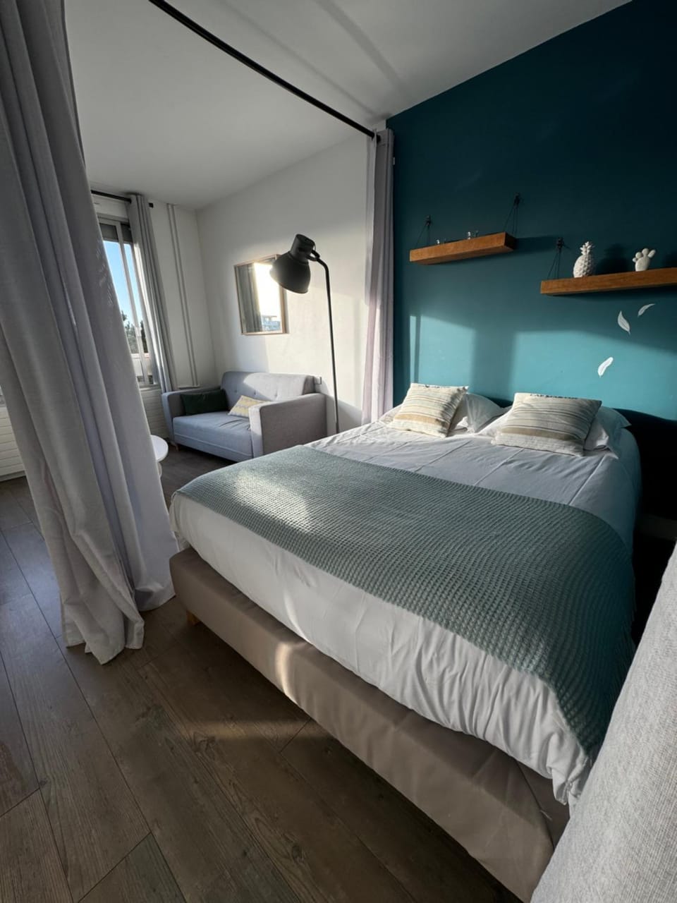 Studio- avec parking- proche Cathedrale Apartment in Reims