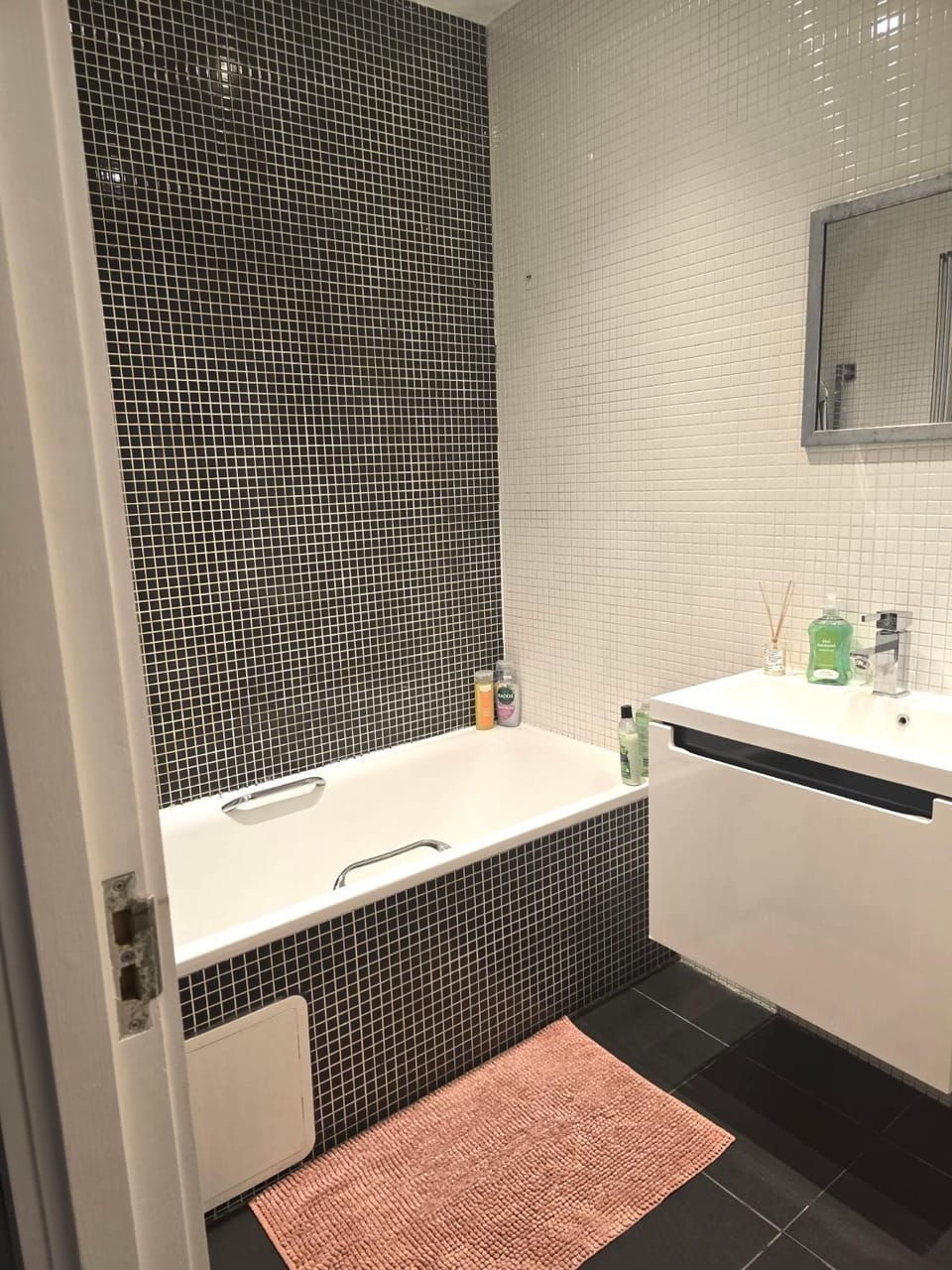 Close to centre 2 bedroom apartment Apartment in London Borough of Islington