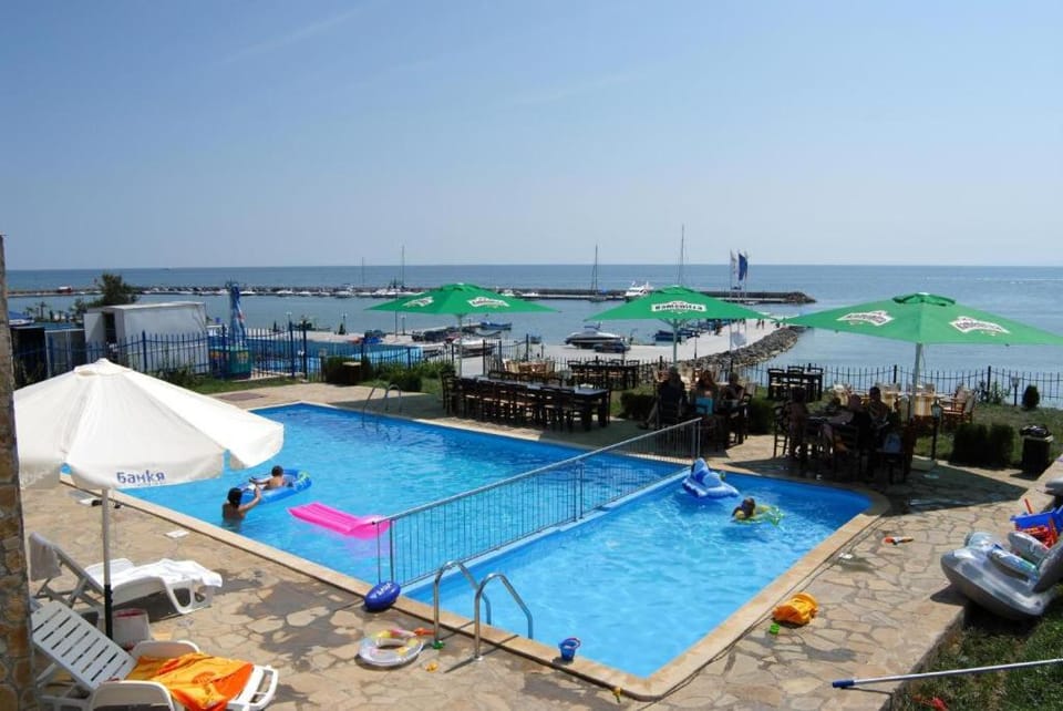 Exotic Apartment - TOP Apartment in Burgas Province