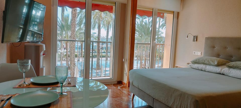 Bed, View (from property/room), Bedroom, Sea view
