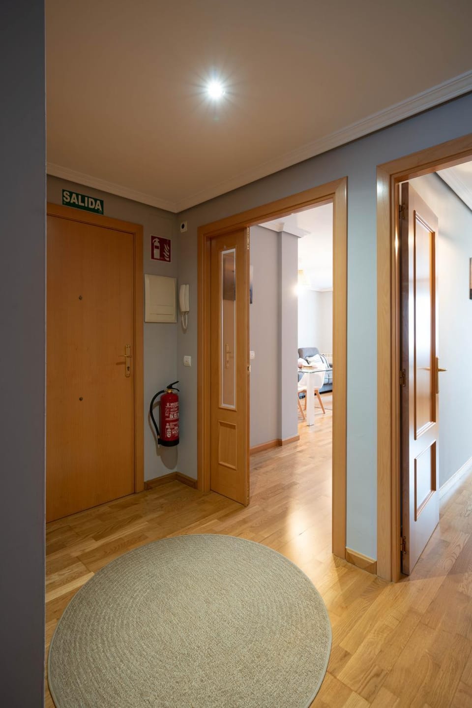 Lobby or reception, wardrobe