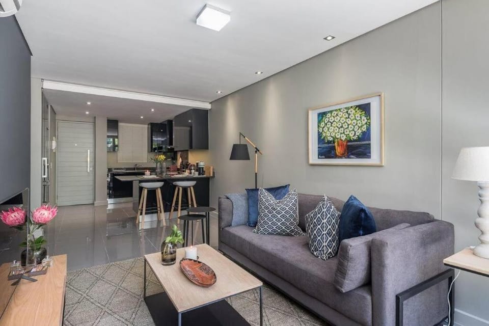 Modern Family Flat Andringa Walk Apartment in Stellenbosch