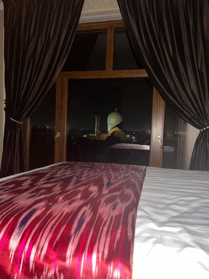 CRYSTAL GUEST HOUSE Bed and Breakfast in Europe