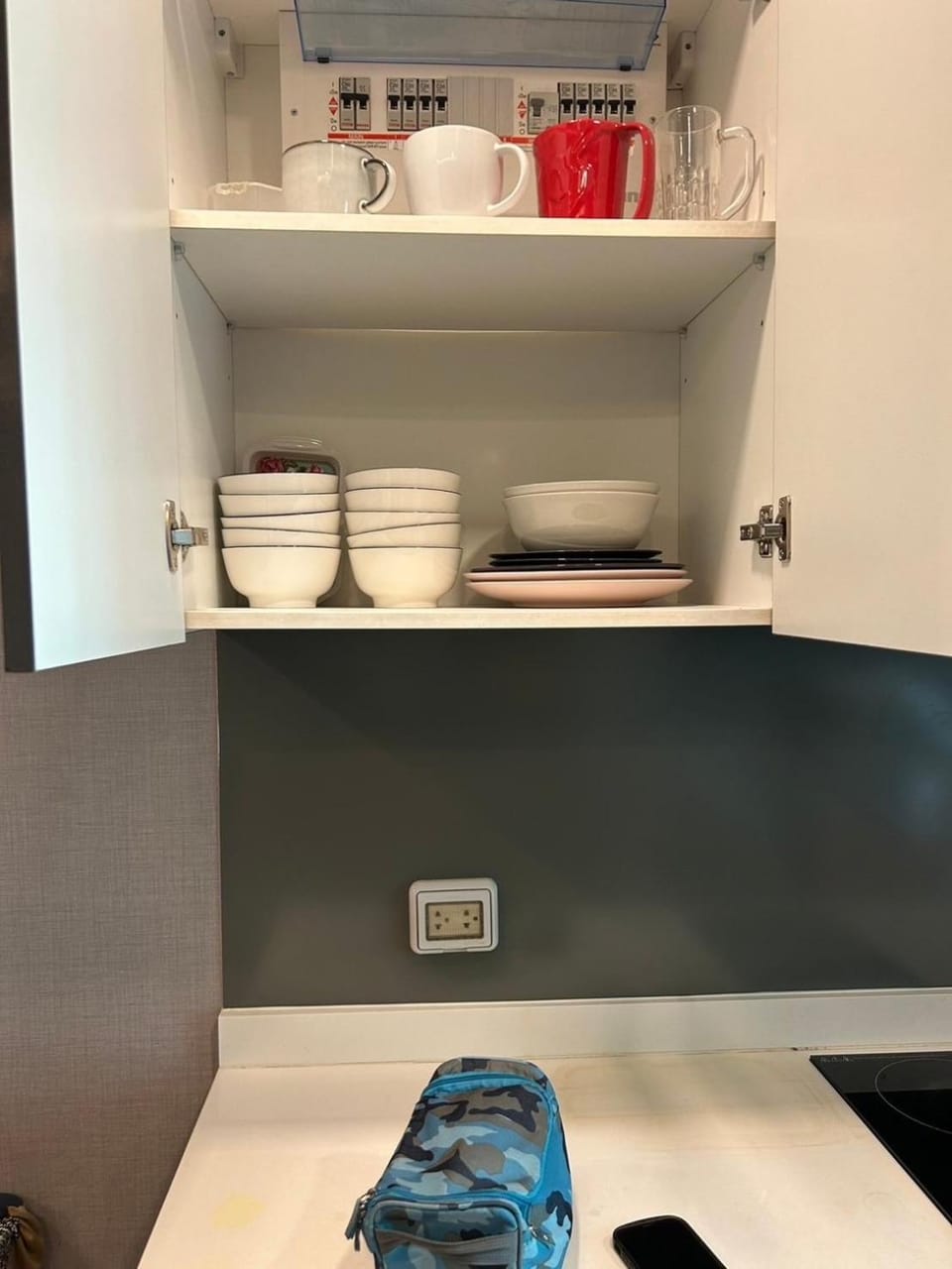 Arcadia beach 网红水系公寓一房 Nice view 专业的健身房 桑拿 中心位置 交通便利 Smart tv WiFi Apartment in Pattaya City