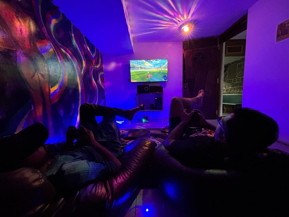 Communal lounge/ TV room, Activities, Game Room, TV and multimedia