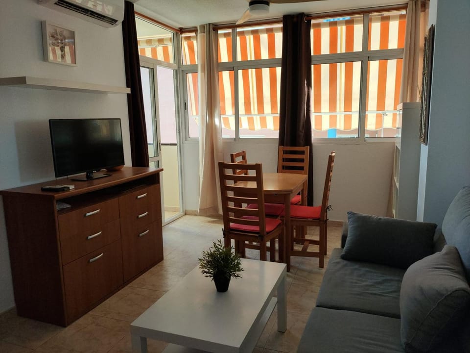 HC Fuengirola Playa Apartamento Apartment in Fuengirola