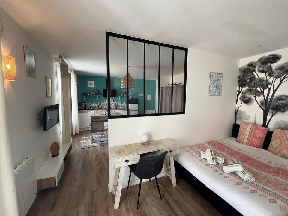 STUDIO IBIZA - HYPER CENTRE LORIENT Apartment in Lorient