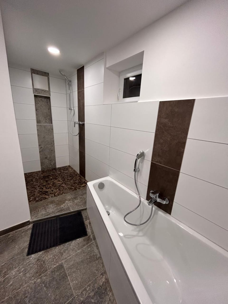 Bathroom, Bath