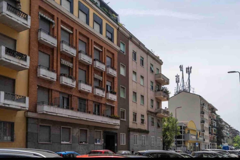 Property building, Neighbourhood, City view, Street view