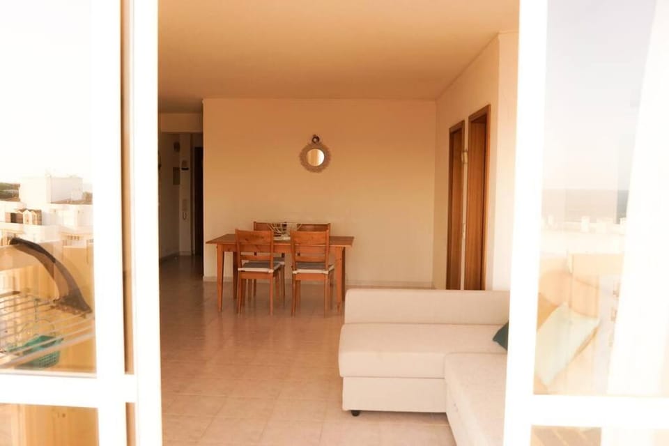 Holiday home with sea view Apartment in Faro District