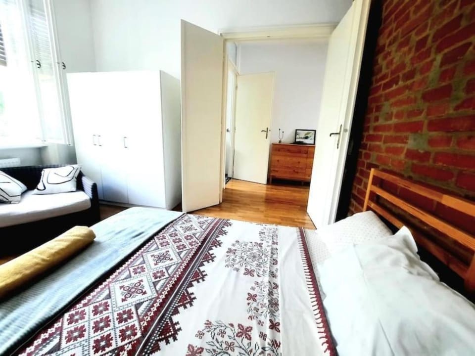 Bed, Bedroom, wardrobe