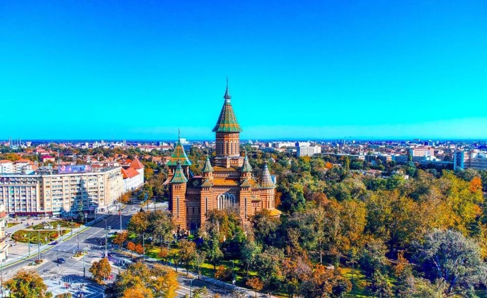 Landmark view, Location