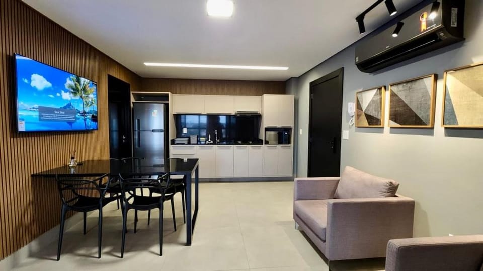 Communal lounge/ TV room, TV and multimedia, Kitchen or kitchenette, Living room, Dining area, minibar