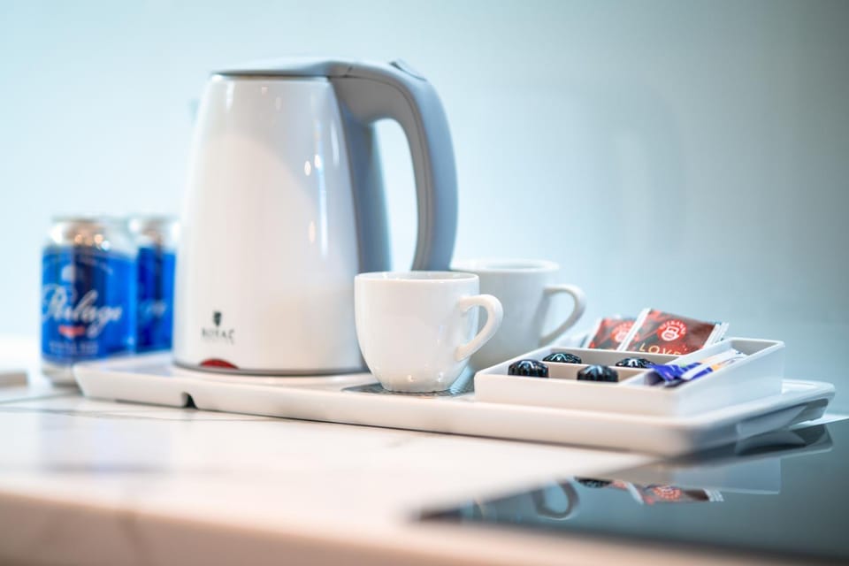Coffee/tea facilities, Kitchen or kitchenette