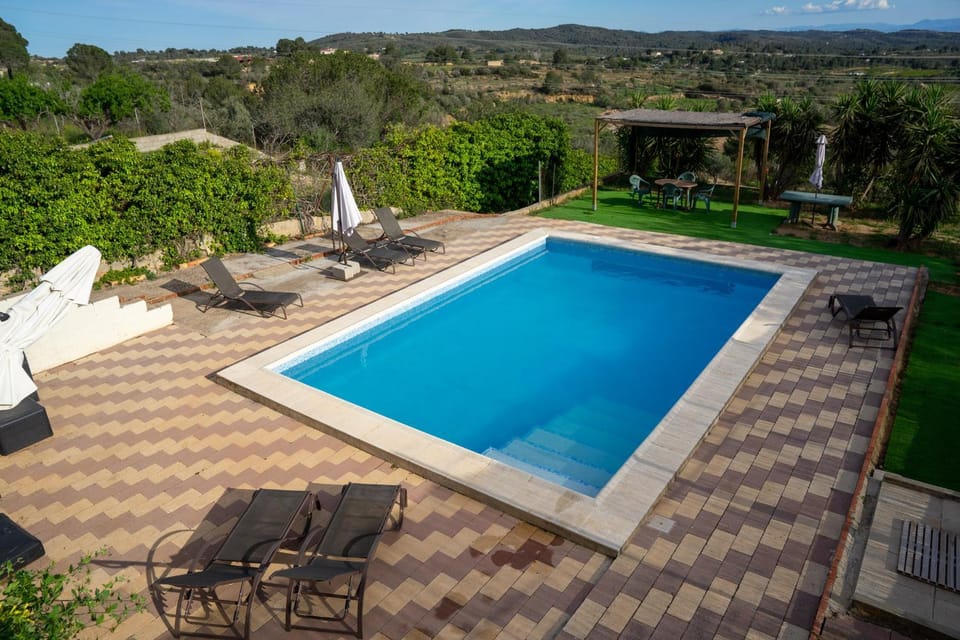 Natural landscape, Pool view, sunbed