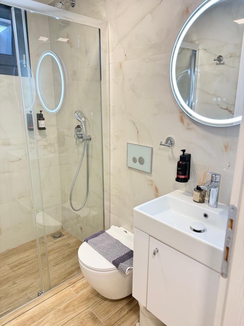 kg apartment 1 House in Halkidiki