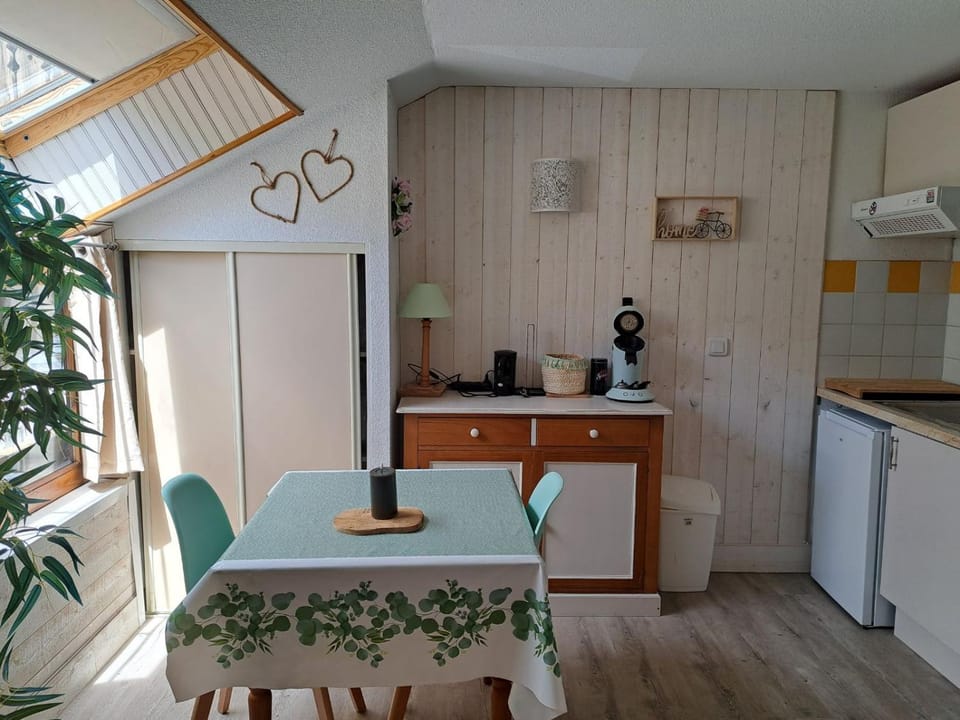 Le Cosy Liberty Apartment in Catalonia