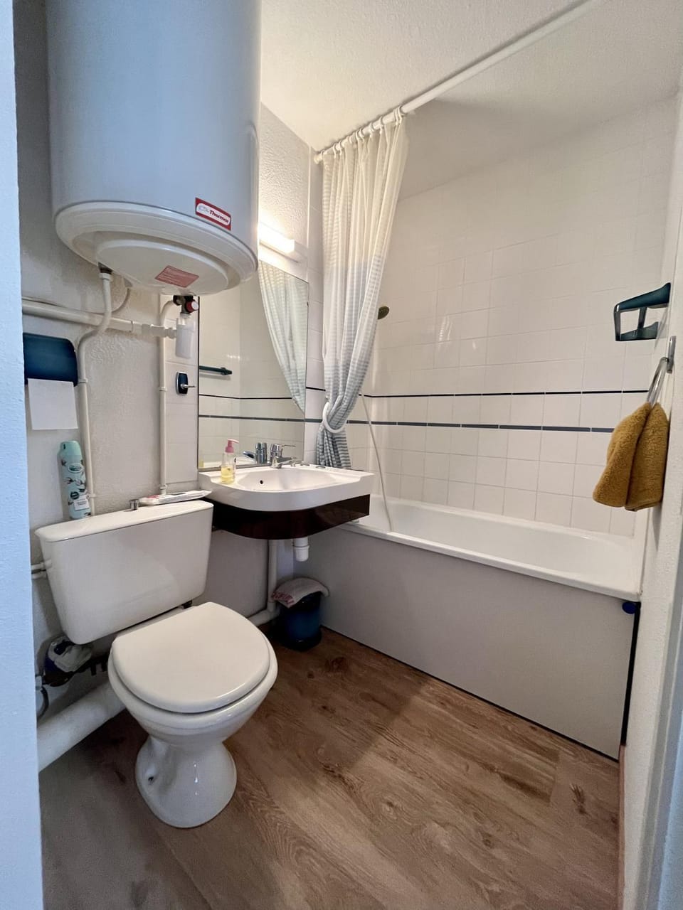 Toilet, Bathroom, Bath