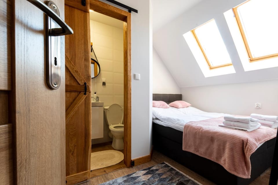 Toilet, Bathroom, Photo of the whole room, Bedroom