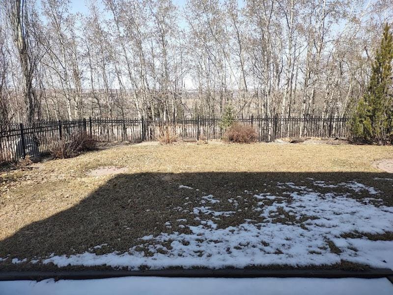 Spacious One Bedroom Walkout Basement Suite Apartment in Calgary