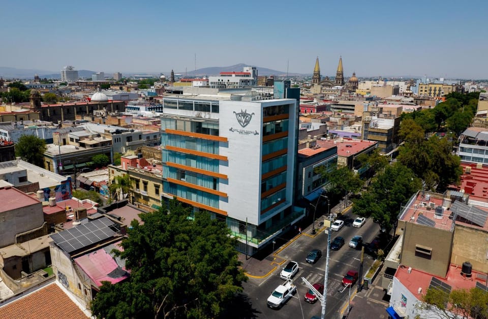 Property building, Day, Bird's eye view, City view, Street view, Location