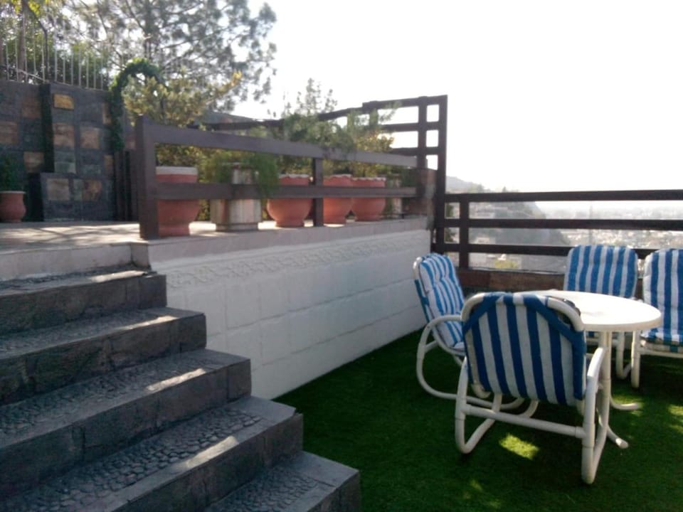 View (from property/room), Balcony/Terrace