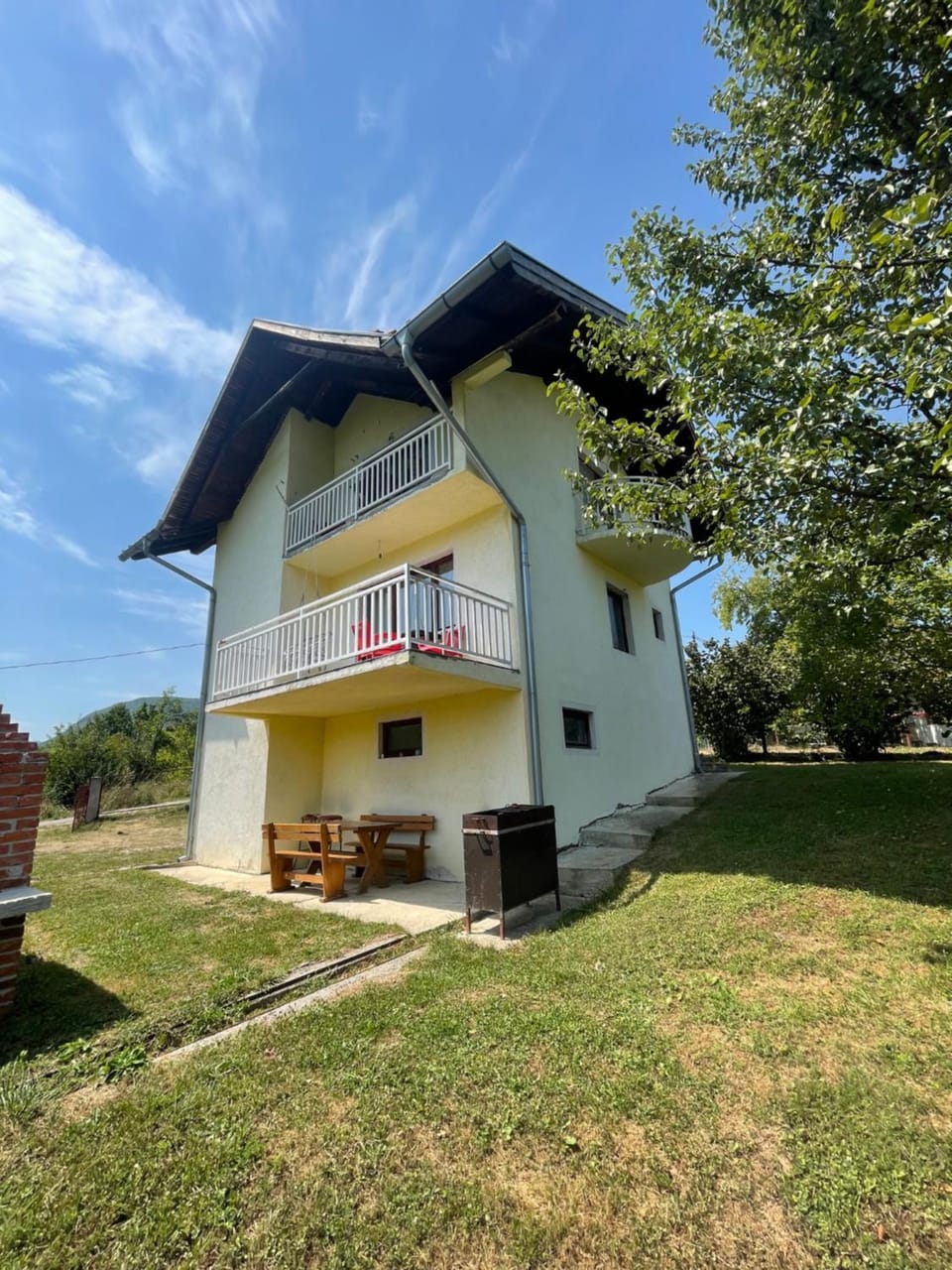 Vikendica Savić House in Bosnia and Herzegovina