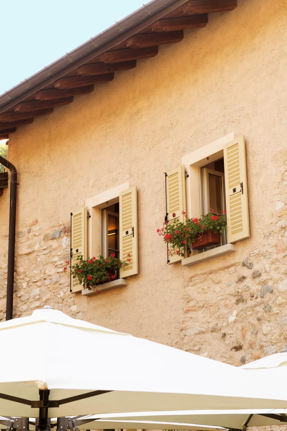 Property building, Inner courtyard view