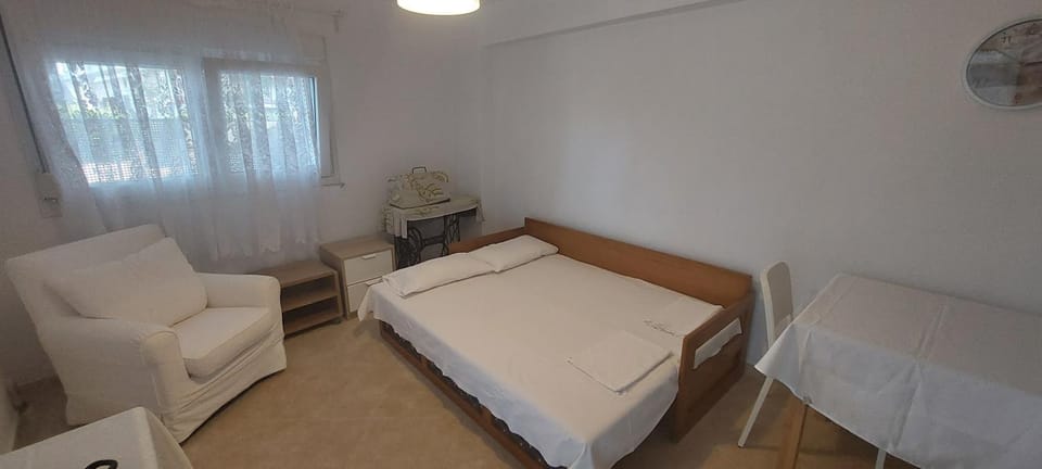 Living room, kitchen