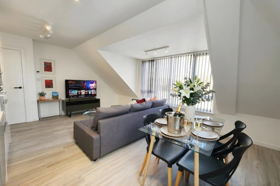 Paradigm Court, Modern 1-Bedroom Apartment, Oxford Apartment in Cherwell District