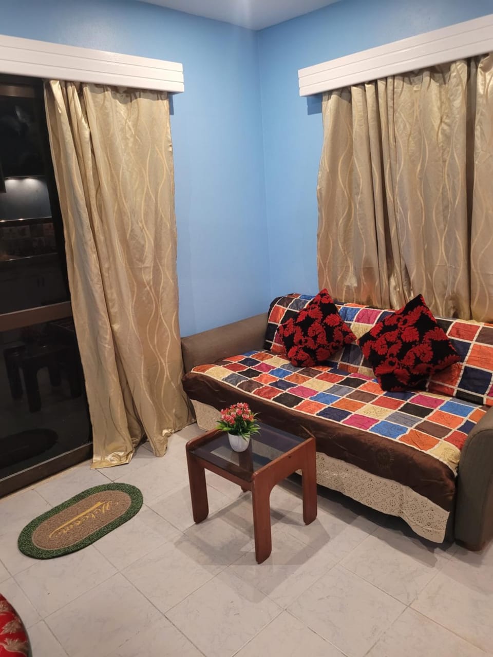 K&S Apartment House in Baravi