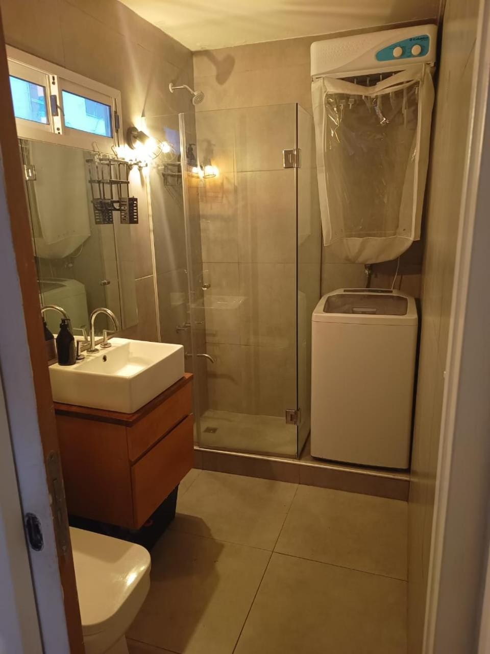 Shower, Toilet, Bathroom, washing machine, dryer